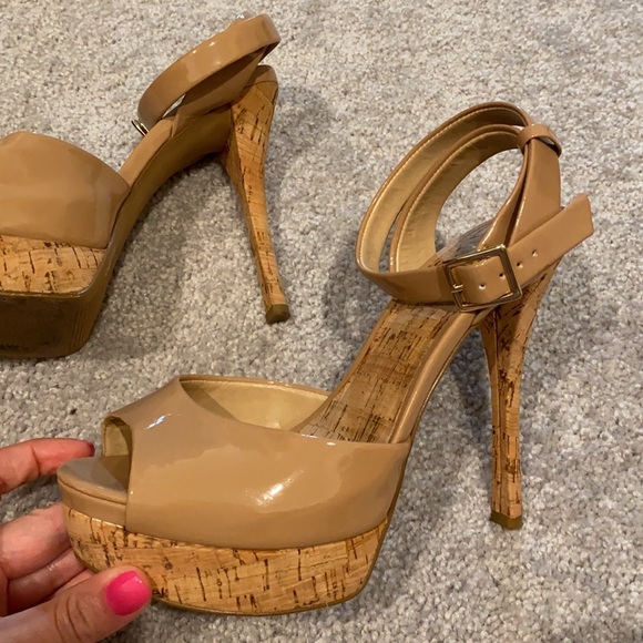 Jessica Simpson Roxee Heels - Picture 3 of 4